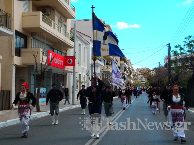 Με λαμπρότητα εορτάστηκε η επέτειος στην Κρήτη (pics)