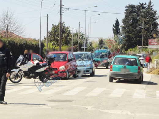 Καραμπόλα τριών αυτοκινήτων στην Πρέβεζα (pics)