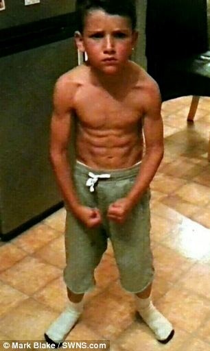 8χρονος... «φέτες» ξετρελαίνει το διαδίκτυο! (photos)