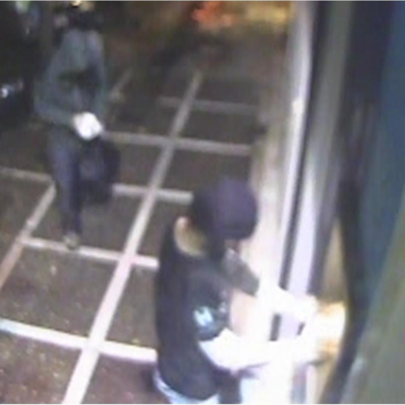 Αυτοί είναι οι εμπρηστές 60 μηχανημάτων ATM στην Αθήνα (pics)