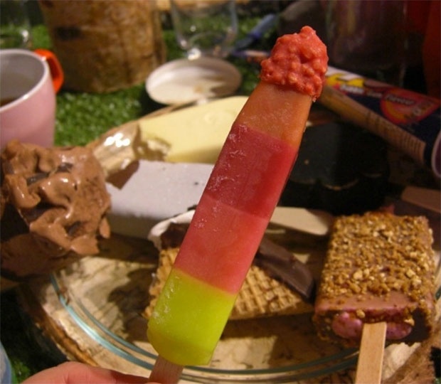 Κυκλοφορεί παγωτό σε σχήμα… πυραύλου ή πέους;