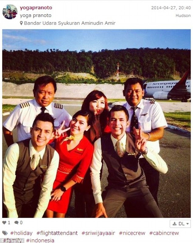 New trend: The life of flight attendants in social media (pics)