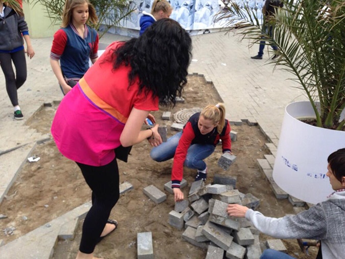 Ουκρανία: Δεκάδες νεκροί προμηνύουν εμφύλιο! (videos+photos)