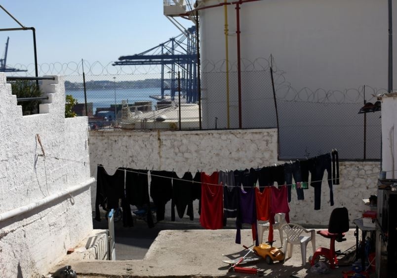 Ποτάμι η... γκλαμουριά: Τα γοβάκια, το Πέραμα, η Δραπετσώνα και το Κερατσίνι