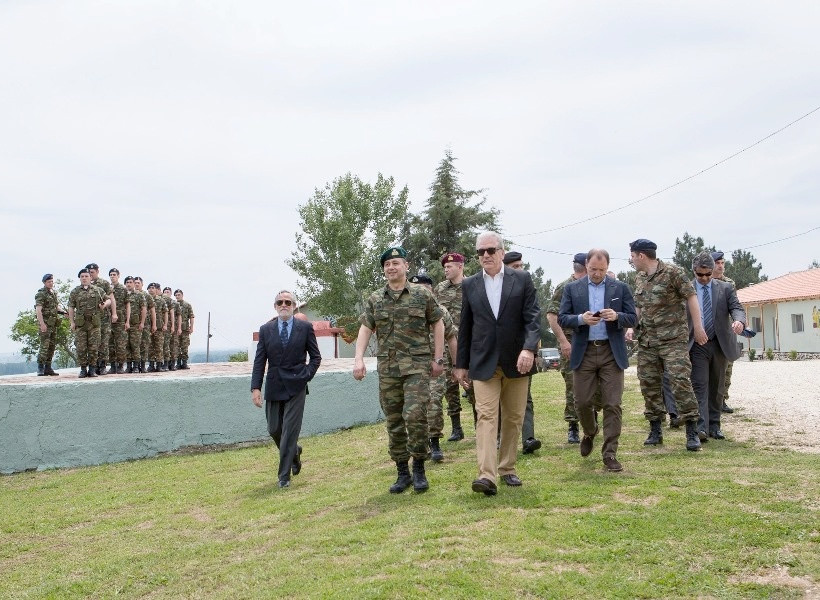 Στις μονάδες του Έβρου ο Δημήτρης Αβραμόπουλος