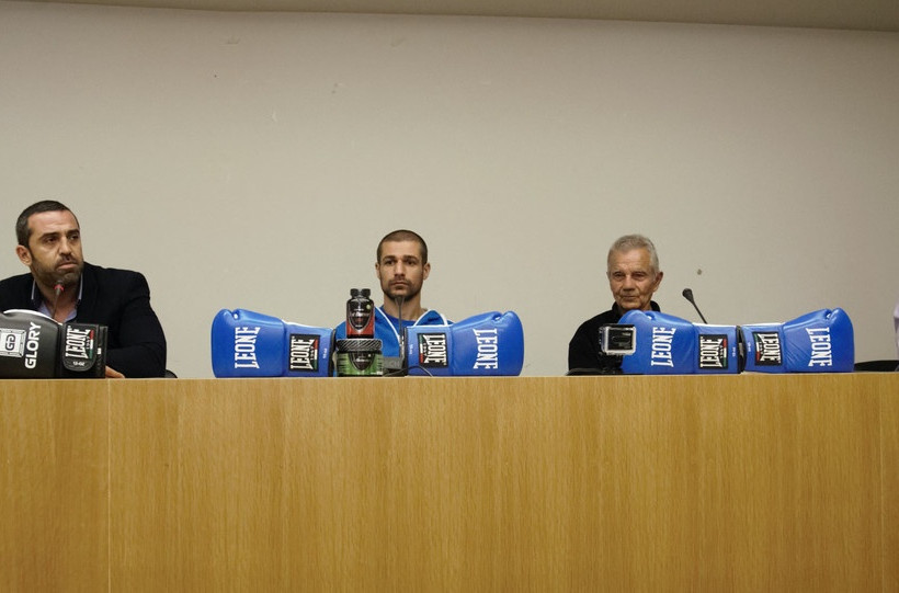 Η συνέντευξη Τύπου του Μιχάλη Αρναούτη για τον αγώνα κόντρα στον Zolani Marali (pics)