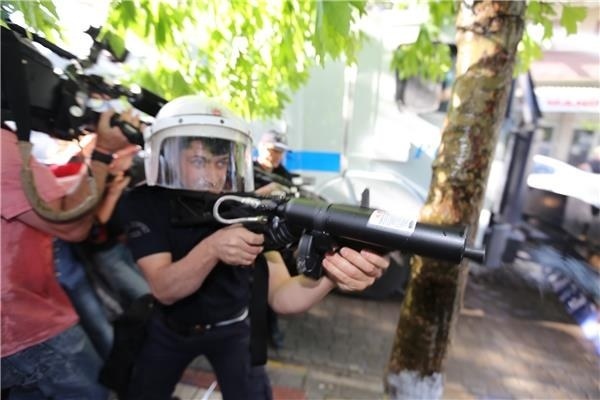 Τουρκία: «Δεν είμαστε πρόβατα» φωνάζουν οι διαδηλωτές (pics) 