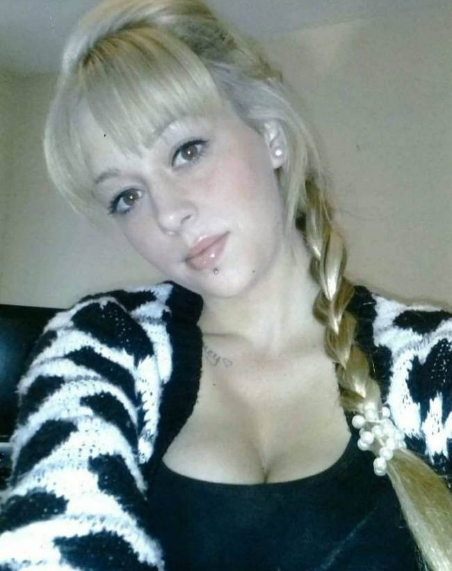 Έπλενε τα δόντια της και πέθανε! (pics)