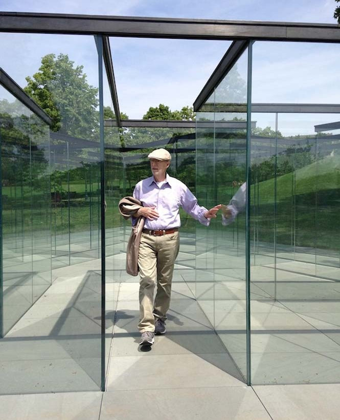 Νέος γυάλινος λαβύρινθος: Μπορείτε να βγείτε; (pics)