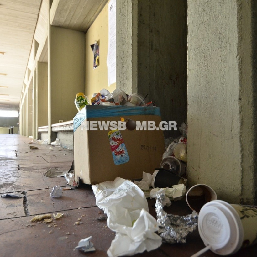 Εικόνες ντροπής στη Φιλοσοφική σχολή