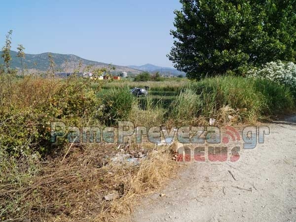 Πρέβεζα: Νεκρός 72χρονος σε τροχαίο στον Λούρο (pics)