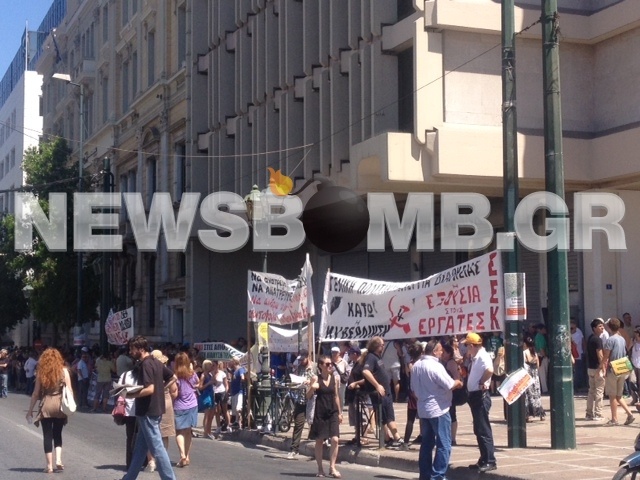 Ολοκληρώθηκε το συλλαλητήριο της ΑΔΕΔΥ (pics-vid)