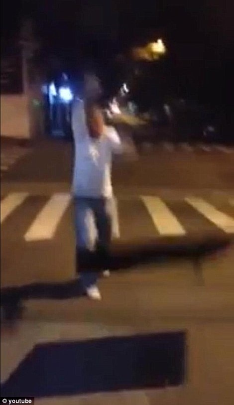 Μουντιάλ 2014: Βραζιλιάνος έσπασε την τηλεόραση του μετά την... τραγωδία! (vid+pics)