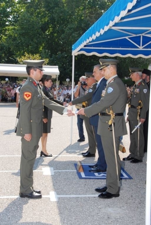 Συγκίνηση στην τελετή ορκωμοσίας νέων Μονίμων Λοχιών Τάξεως 2014 (pics)