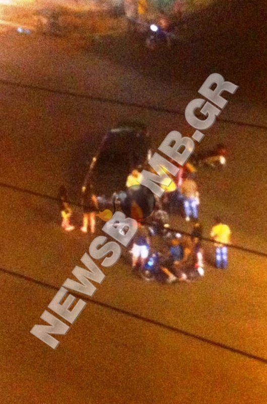 Νεάπολη Νίκαιας: Τροχαίο με τραυματία δικυκλιστή στην Γρ. Λαμπράκη (pics&vid)