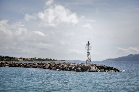 Η Huffington Post αποθεώνει την Αίγινα!