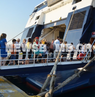 Φεύγουν για τα νησιά οι κάτοικοι της πρωτεύουσας 