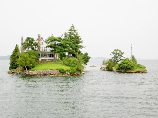 Το πιο παράξενο σύνορο, που χωρίζει δυο χώρες! (pic)