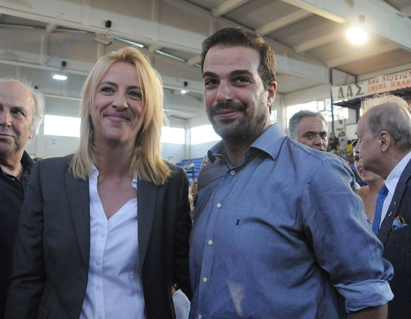 Ρένα Δούρου: Ξεκινάμε για να γράψουμε ένα βιβλίο στην Περιφέρεια (pics)