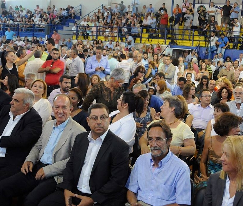 Ρένα Δούρου: Ξεκινάμε για να γράψουμε ένα βιβλίο στην Περιφέρεια (pics)