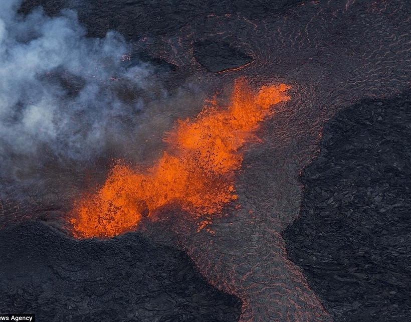 Amazing aerial photos of the Iceland volcano