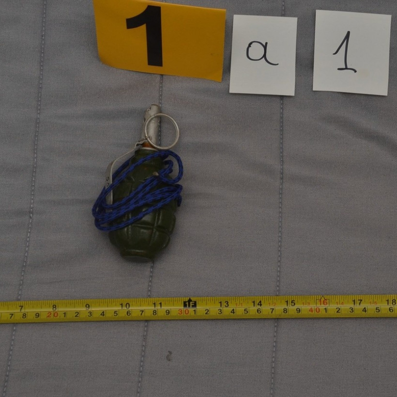 ΕΛ.ΑΣ.: Στη δημοσιότητα φωτογραφίες από τις έρευνες της Αντιτρομοκρατικής