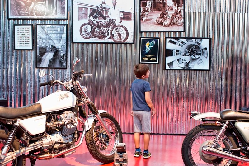 Moto Guzzi: Άνοιξε ξανά τις πόρτες του εργοστασίου της