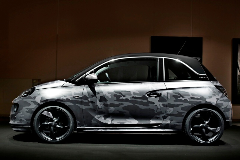 Opel: Τα ADAM περιορισμένης έκδοσης σε δημοπρασία