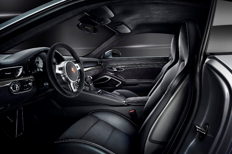 Porsche: Νέα 911 GTS 2015