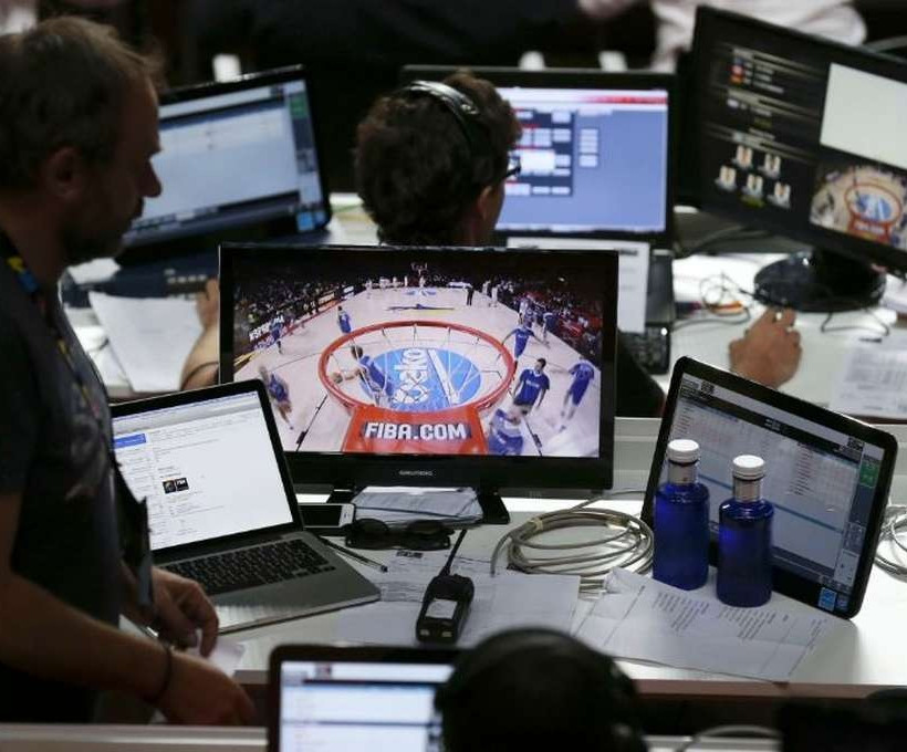 Ενημέρωση που … κοστίζει στους δημοσιογράφους 