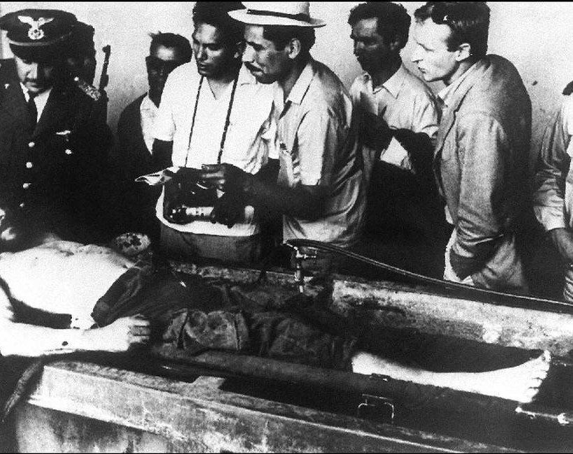 Ήταν Κυριακή 9 Οκτωβρίου του 1967, όταν ο επαναστάτης Αργεντίνος και ηγέτης των Γκερίλα Τσε Γκεβάρα, θα έπεφτε νεκρός από τις σφαίρες του βολιβιανού στρατού σε ηλικία 39 ετών. Αποτέλεσε σύμβολο των εξεγερμένων σε όλη την υφήλιο