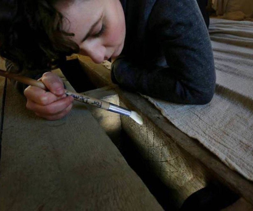 Βρετανία: Βρήκαν σε διαμέρισμα σημάδια από... μάγισσες (photos)