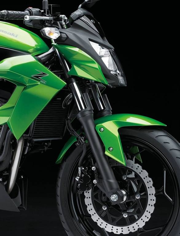Kawasaki:  Z250SL το νέο Supernaked 