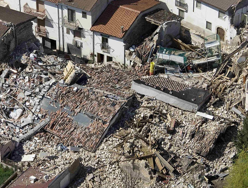 Ιταλία: Αθώοι οι 7 επιστήμονες για το σεισμό στη Λ' Άκουιλα