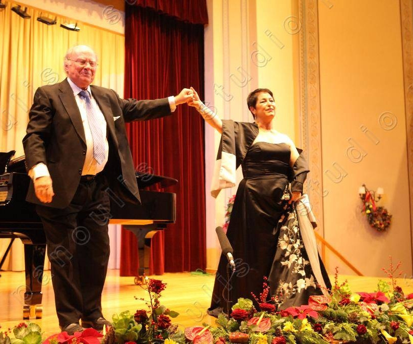 GALA DINNER για τα 91 χρόνια από τη γέννηση της Μαρία Κάλλας