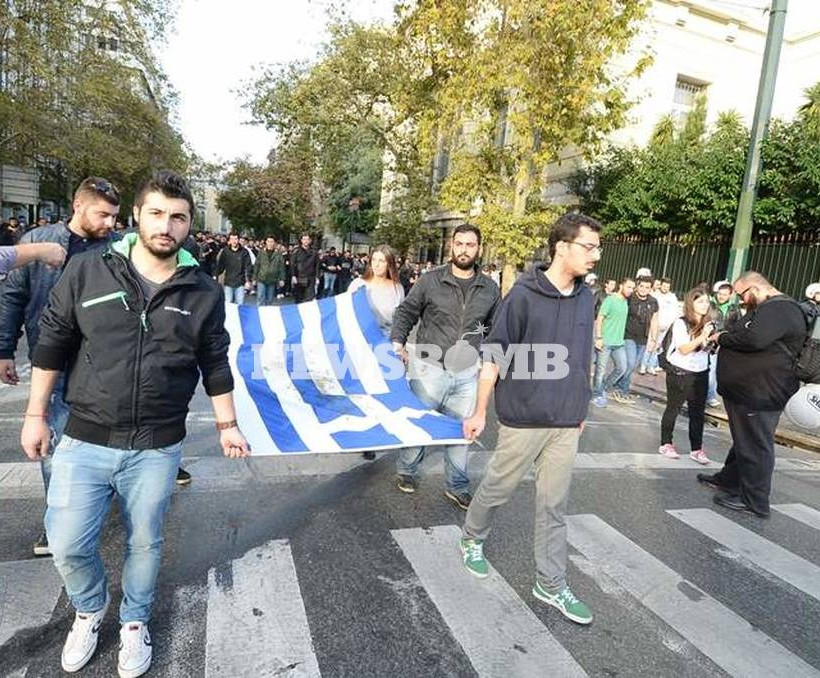 Πολυτεχνείο - Σε εξέλιξη η πορεία για την 41η επέτειο