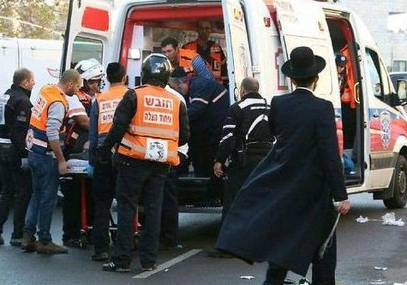 Με γλυκά και πυροτεχνήματα πανηγύρισαν το μακελειό στη Γάζα!