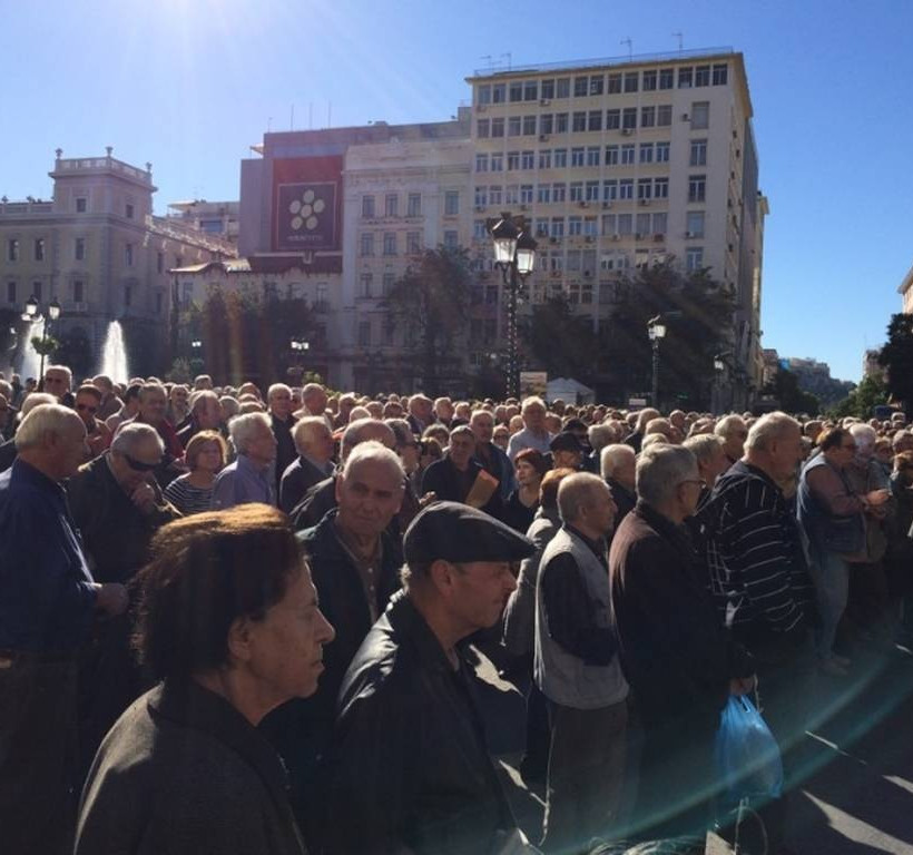 Στους δρόμους οι συνταξιούχοι 