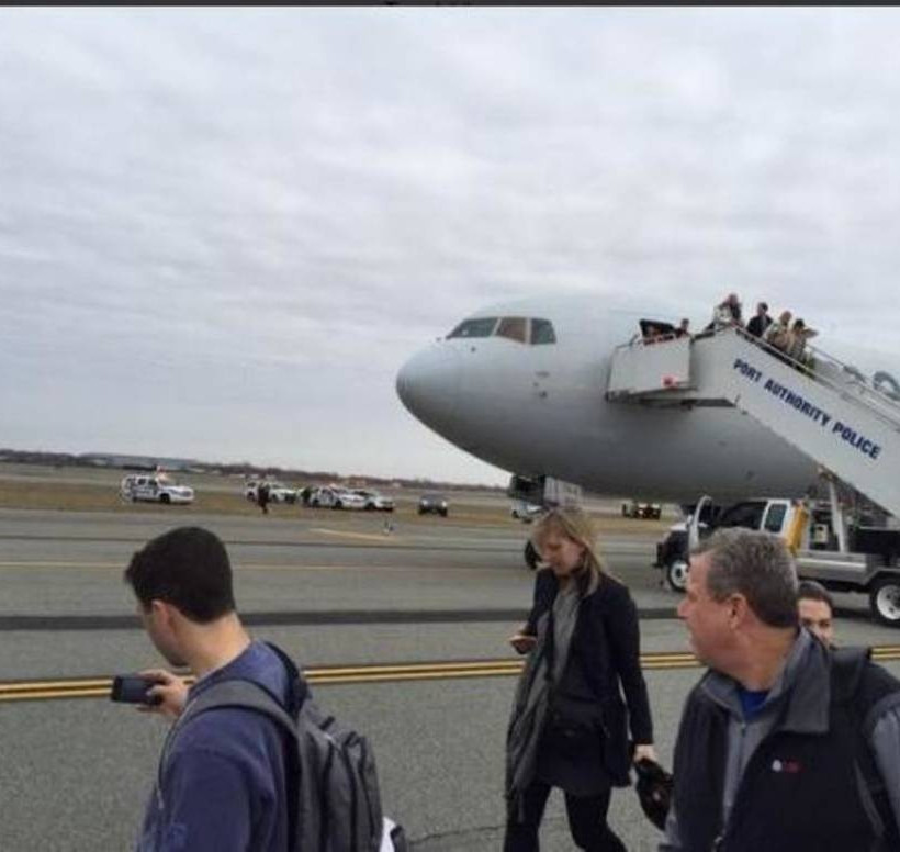 Συναγερμός για βόμβα στο αεροδρόμιο JFK 