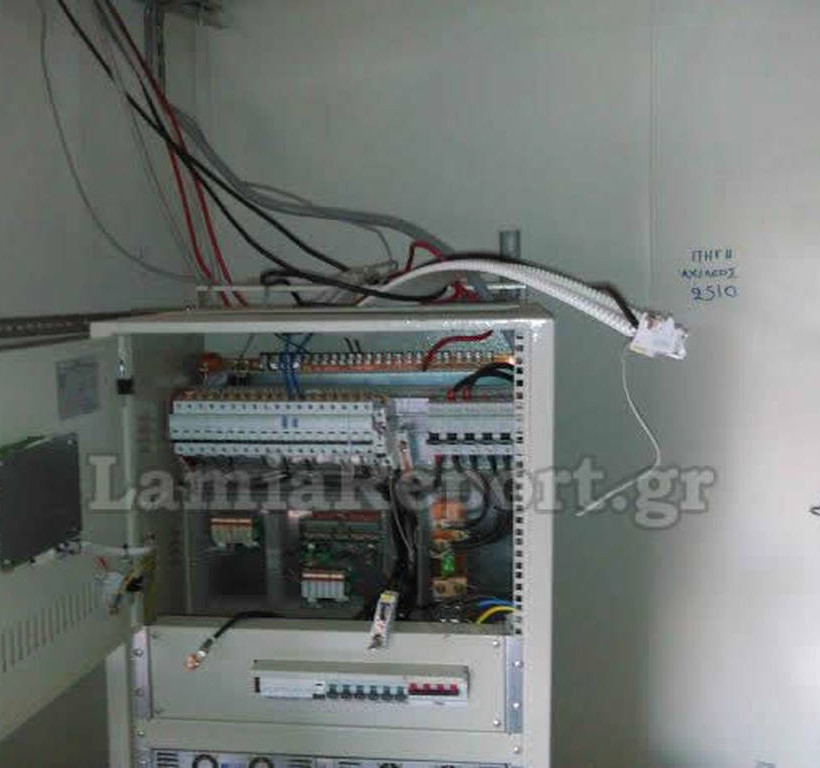 Επεισοδιακή καταδίωξη κλεφτών -  Έπεσαν σε χαντάκι (Pics)