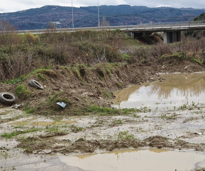 Πλημμυρισμένα είναι ακόμα τα Ιωάννινα