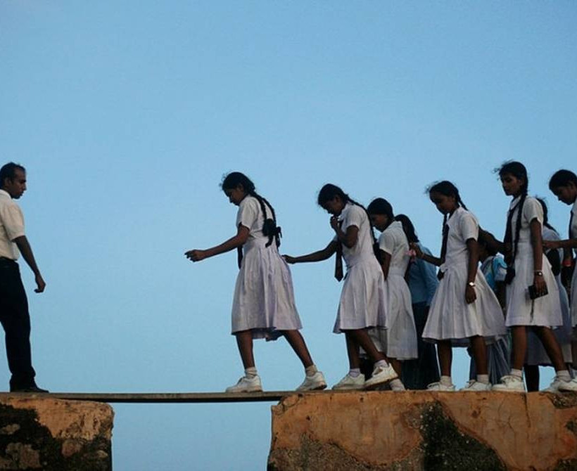 Επικίνδυνο πέρασμα - Σρι Λάνκα