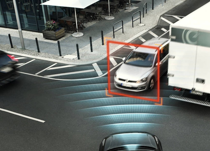 Volvo: City Safety όλη η τεχνολογία αυτόματης επιβράδυνσης