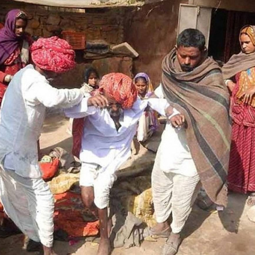 Ινδία: Νόμιζαν ότι πέθανε και ξύπνησε πριν τον κάψουν!