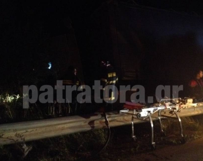 Εκτροπή νταλίκας στην Εθνική Οδό Πατρών - Πύργου