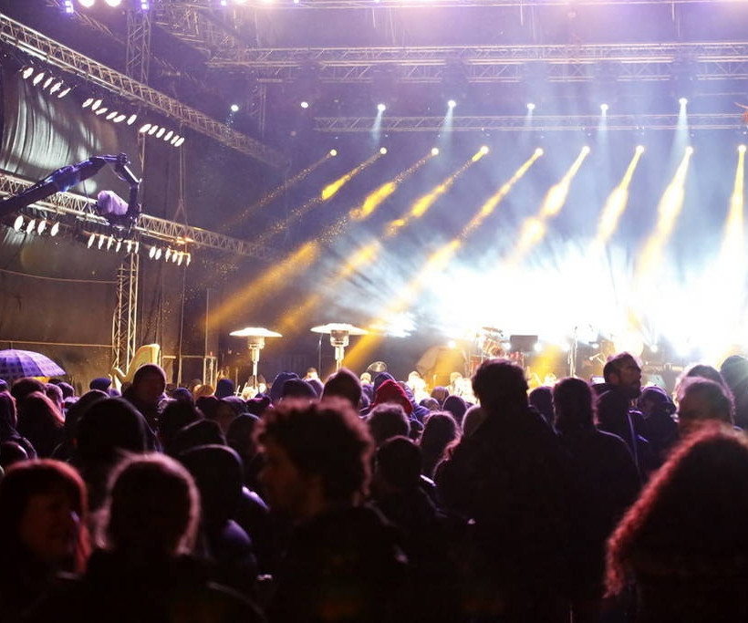 Έτσι υποδέχτηκε η Αθήνα το 2015 (pics)