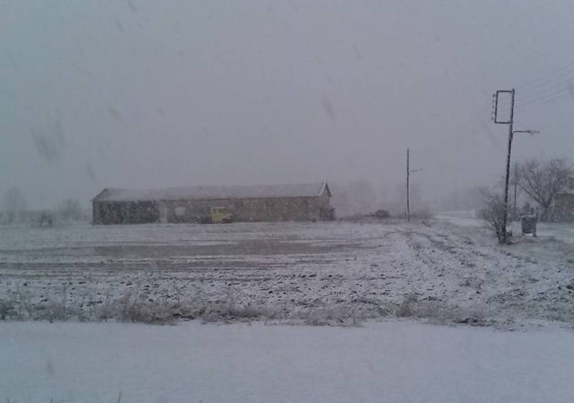 Πυκνή χιονόπτωση σε Ροδόπη και Έβρο (pics)