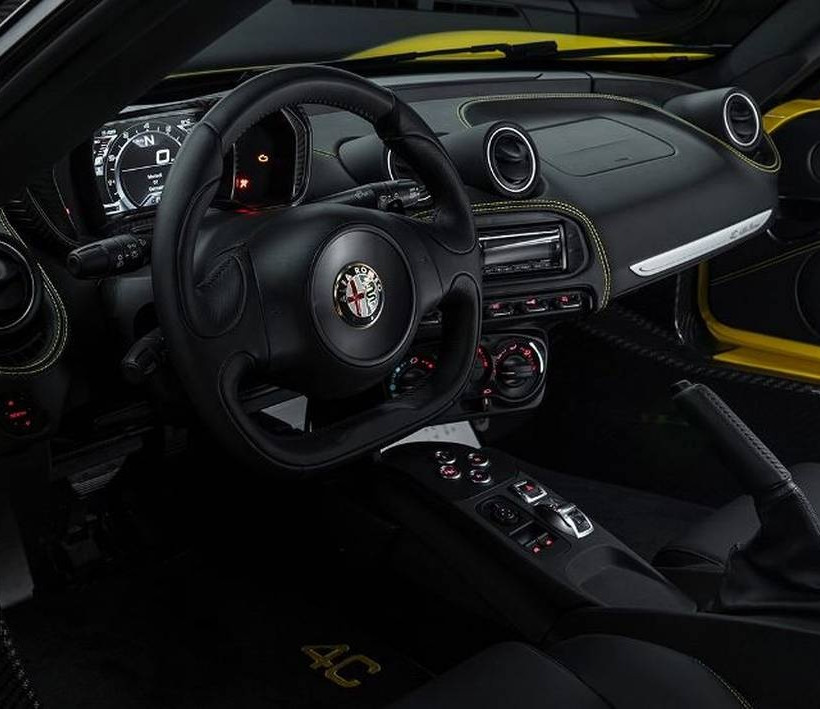 Alfa Romeo 4C Spider: Ανοιχτή πρόκληση