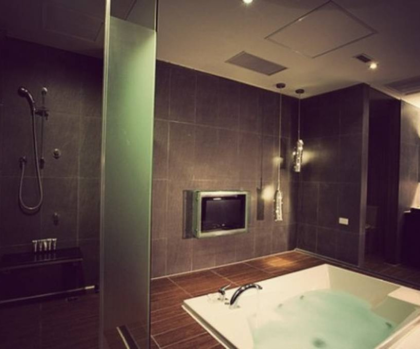 Batman Hotel για νύχτες δράσης! (photos)