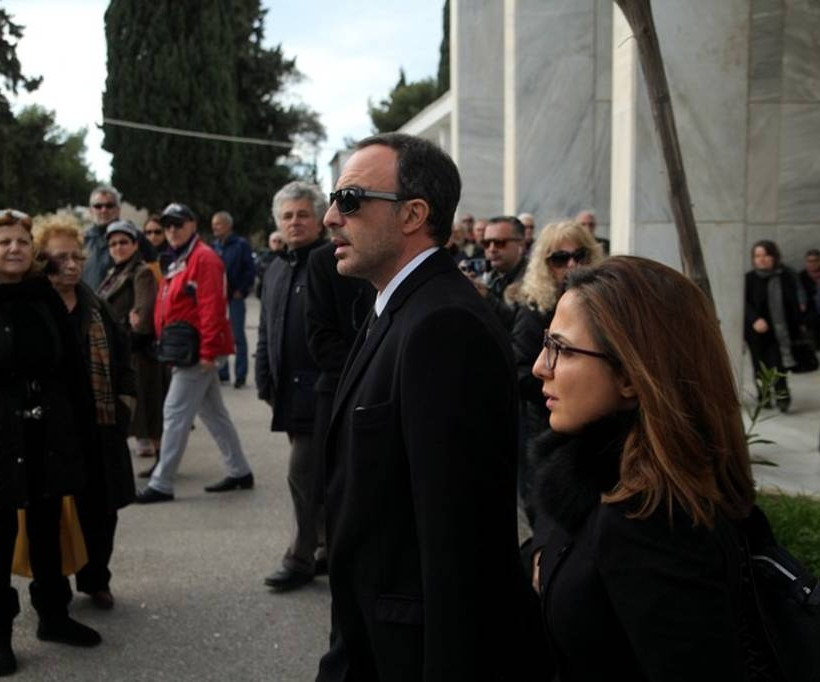 Ο τελευταίος αποχαιρετισμός στον Ντέμη Ρούσσου (pics)